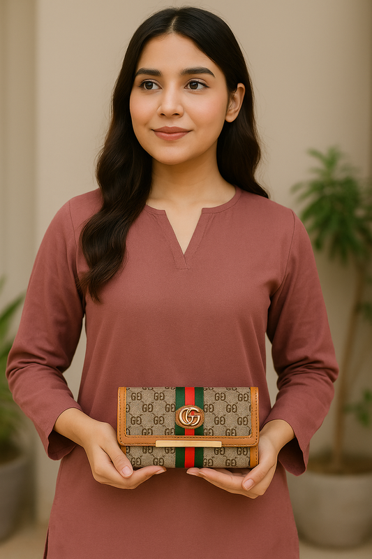 GUCCI Luxury Monogram Wallet β Elegant & Stylish for Pakistani Women