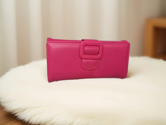 Elegant Leather Wallet β A Timeless Essential for Pakistani Women
