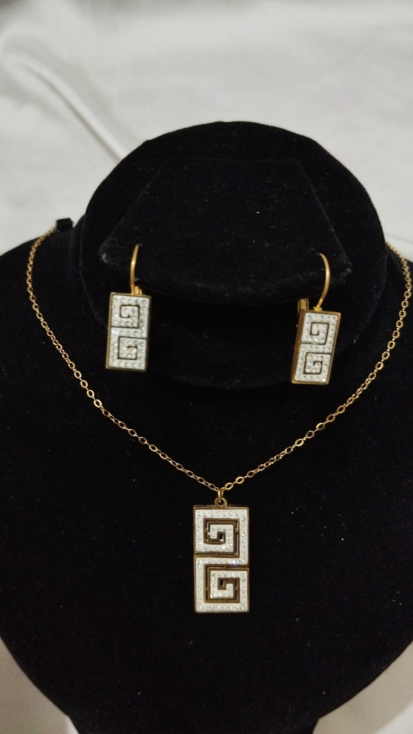 Elegant Gold-Plated Necklace & Earrings Set with Geometric Diamond Accents